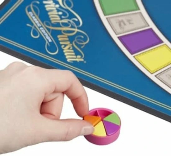 Trivial Pursuit Classic - Bordspel - Afbeelding 4